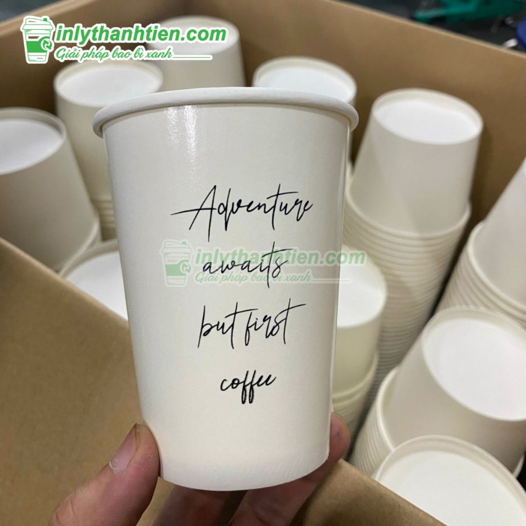 Ly giấy 16oz tráng 1PE, đựng cà phê nóng, nền tối giản