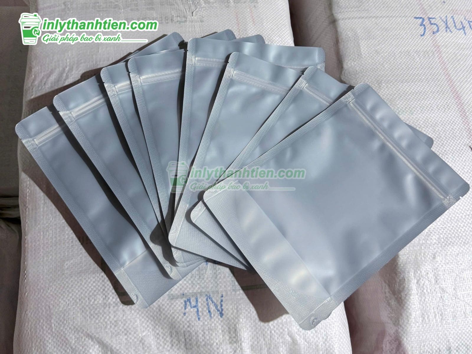 Túi bạc 1 mặt trong